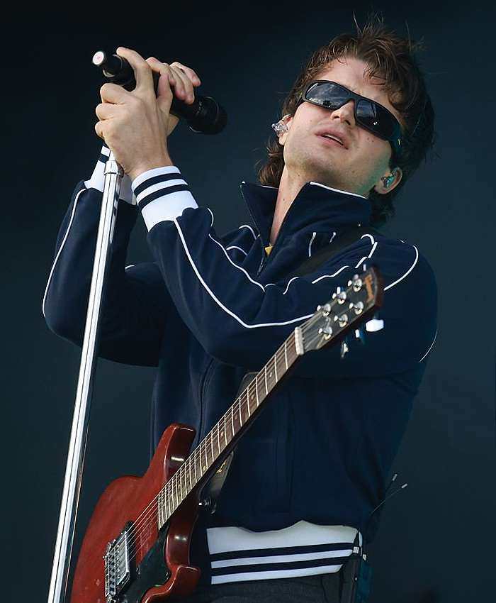 Joe Keery Djo Electric Picnic Festival 2026 Blue Bomber Jacket Front View