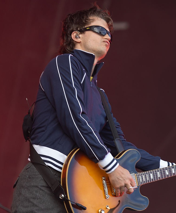 Joe Keery Djo Electric Picnic Festival 2026 Blue Bomber Jacket Side View
