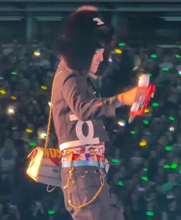 Kwon Ji-yong G-Dragon Big Bang World Tour Performance 2026 Black Cropped Jacket