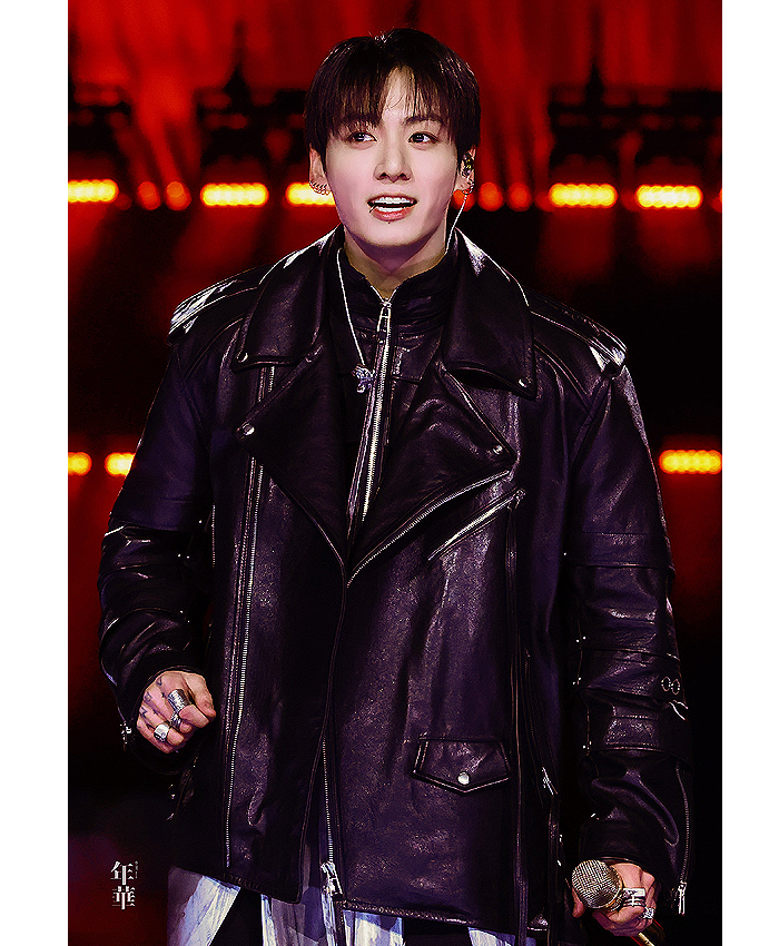 The Comeback Live 2026 Arirang Jeon Jungkook Oversized Black Leather Biker Jacket