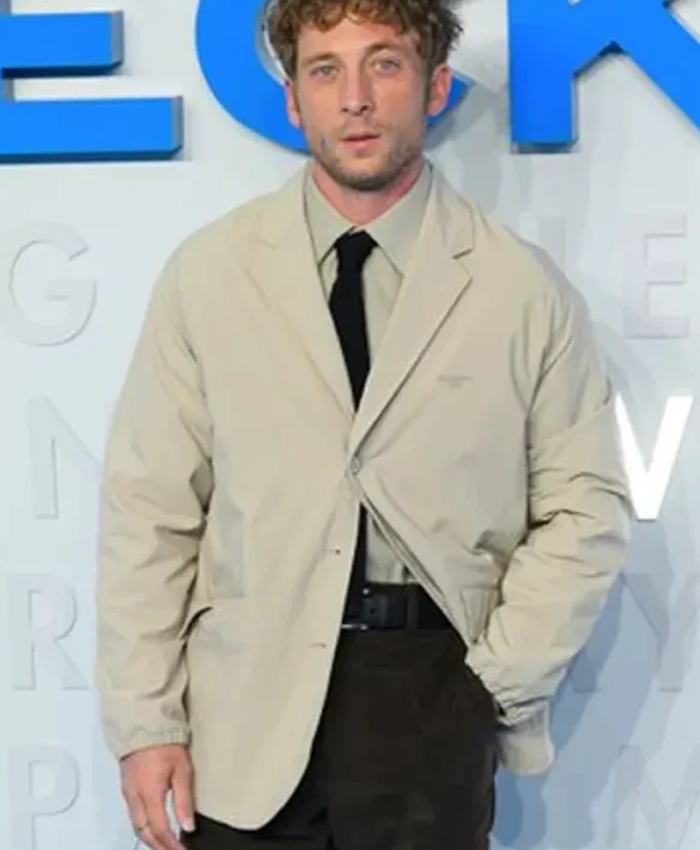 Jeremy Allen White The Social Reckoning Gala Screening Jeff Horwitz Beige Blazer