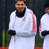 Order Liverpool FC 2026 Red Three-Stripe Shoulders, Retro White Hooded Training Jacket